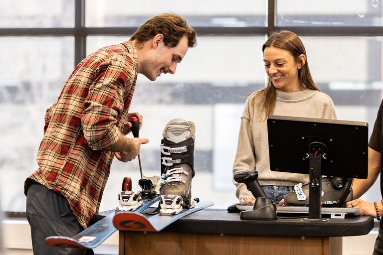 Christy Sports Careers Jobs for Ski & Snowboard Enthusiasts Christy