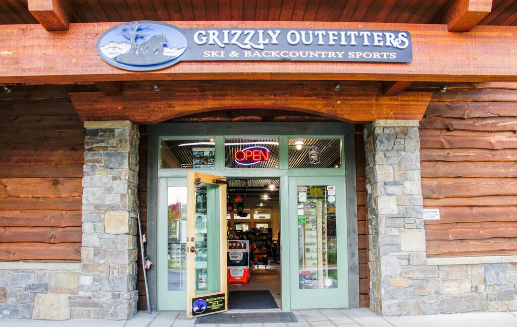 Grizzly outfitters exterior