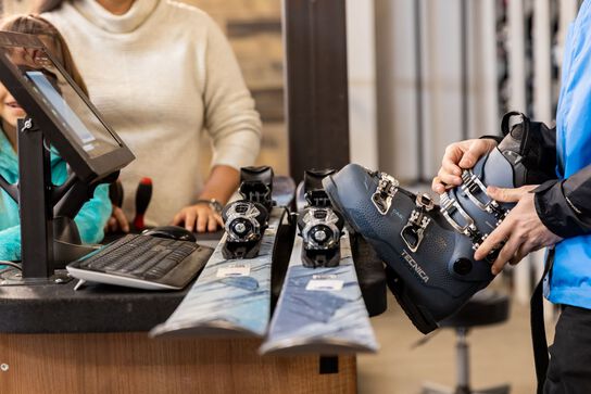 Why More Families are Renting Skis and Snowboards for the Season