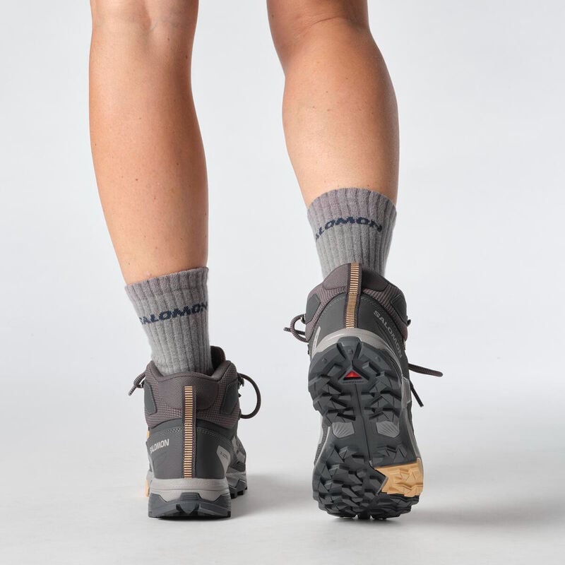 Salomon X Ultra 5 Mid Gore-Tex Hiking Boots Womens image number 7