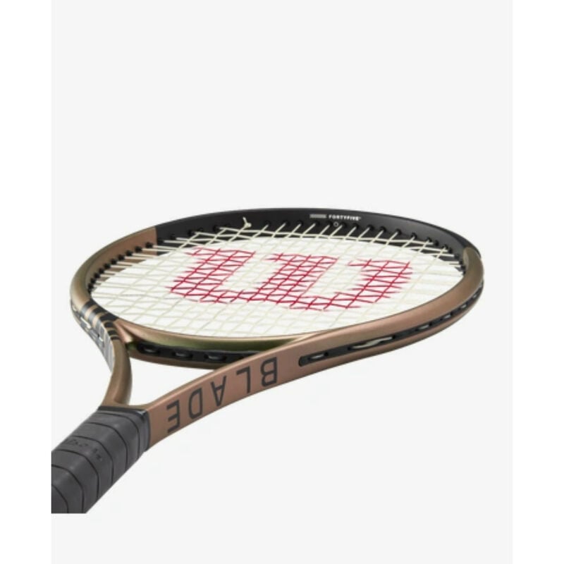 Wilson Blade 100L V8 Un-Strung Tennis Racket image number 4