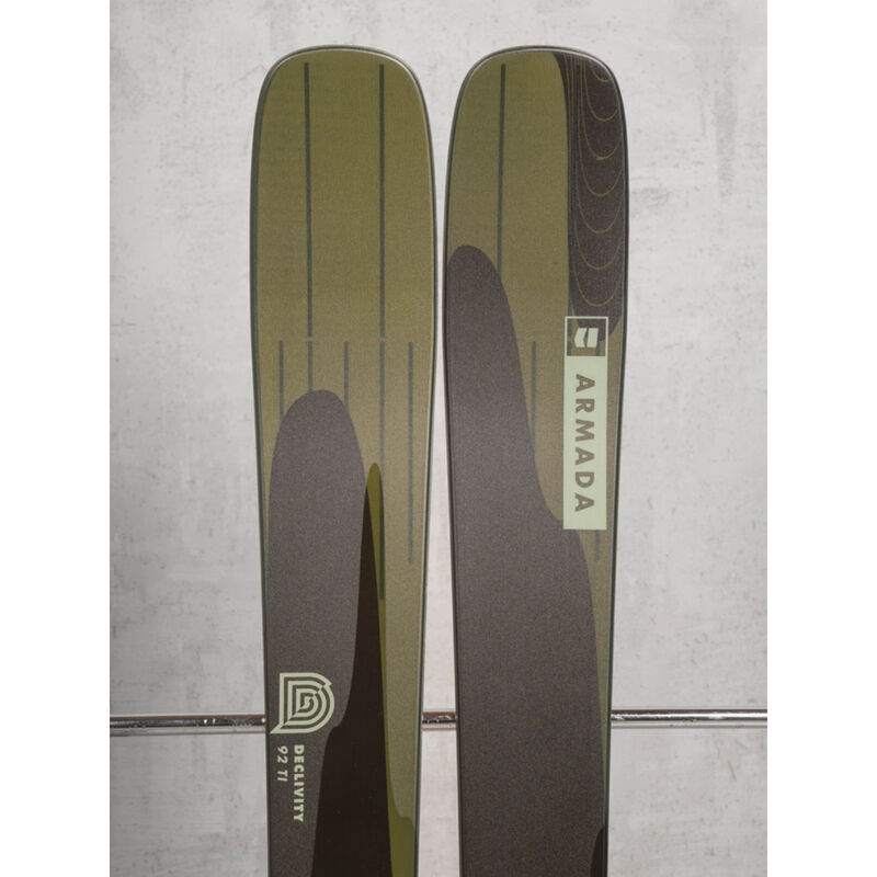 Armada Declivity 92 TI Skis image number 2