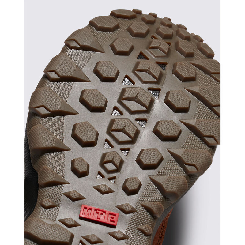 Vans MTE Crestline Waterproof Shoes Unisex image number 3