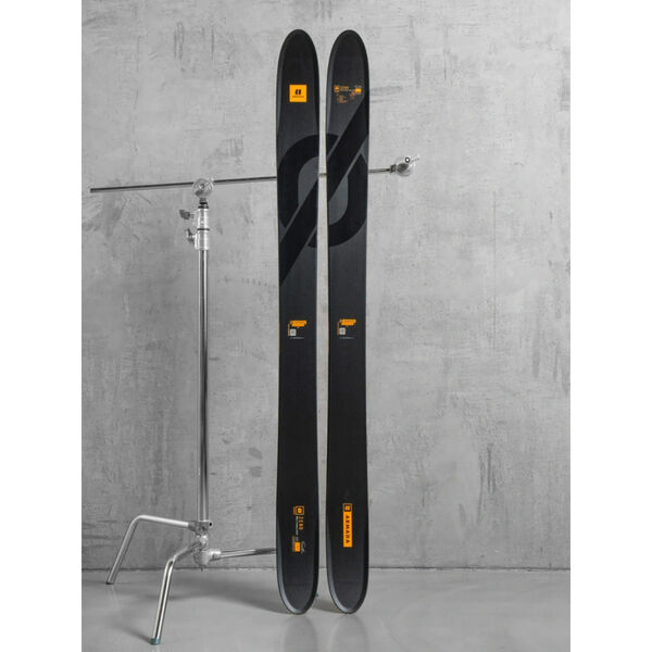 Armada Whitewalker 121 Skis