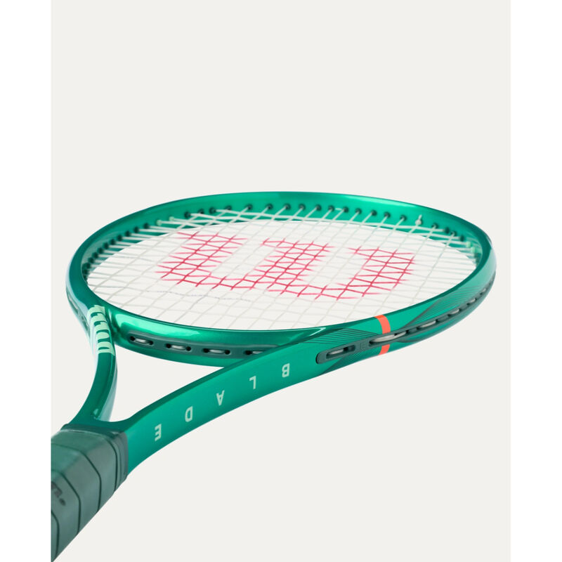 Wilson Blade 98 16x19 V10 Tennis Racquet - Unstrung image number 3