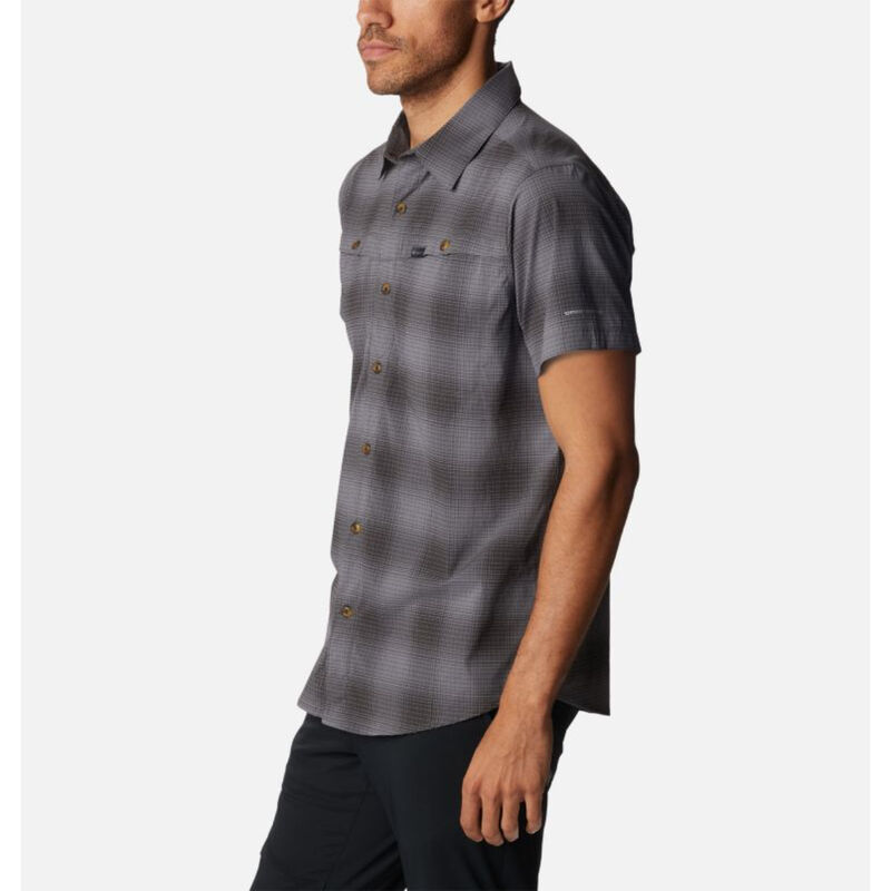 Columbia Newton Ridge Plaid Short Sleeve Shirt Mens image number 2