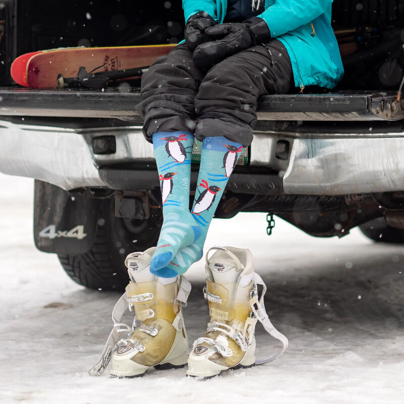 Darn Tough Penguin Peak Ski & Snowboard Sock Womens image number 2