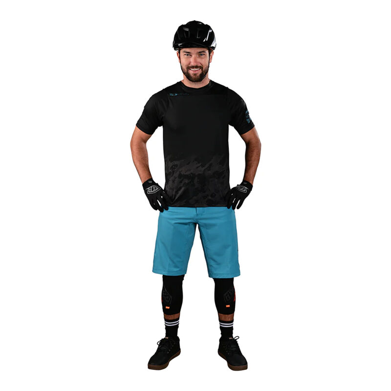 Troy Lee Skyline Air Short + Liner Mens image number 2