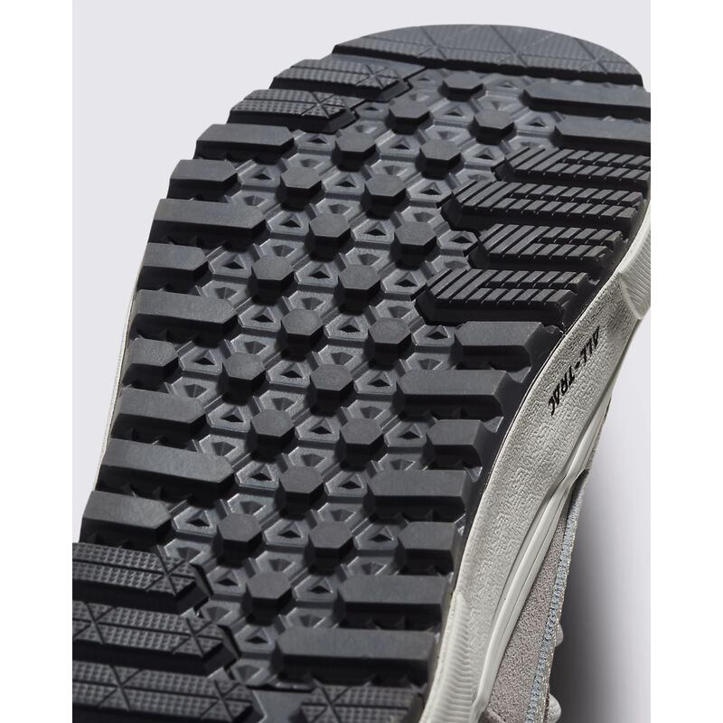 Vans MTE Sk8-Hi Waterproof Insulated Shoes Unisex image number 3