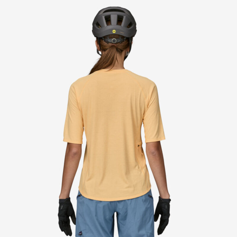 Patagonia Capilene Cool Trail Bike Henley Shirt Womens image number 2