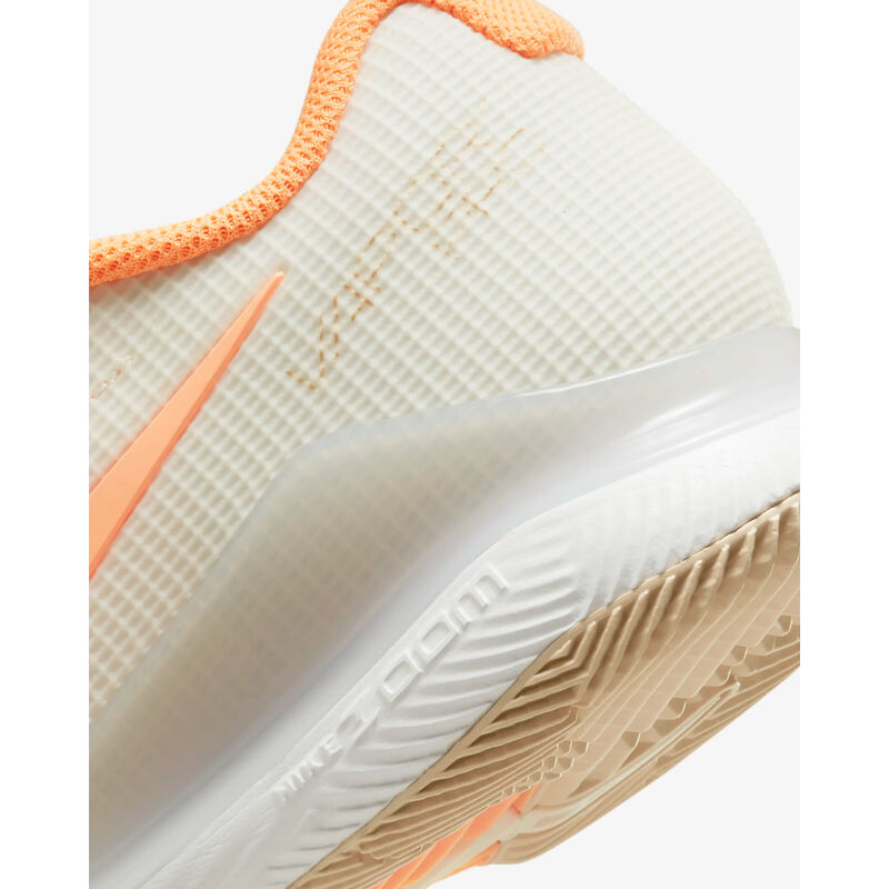 Nike Court Air Zoom Vapor Pro Tennis Shoes Womens image number 4