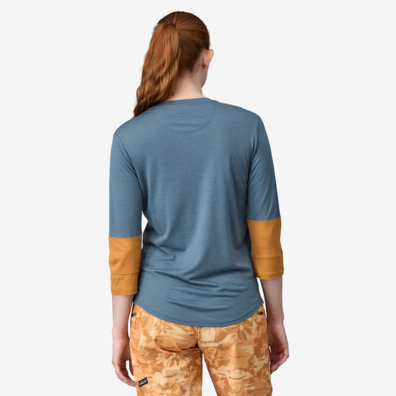 Patagonia Merino 3/4-Sleeved Bike Jersey Womens image number 2