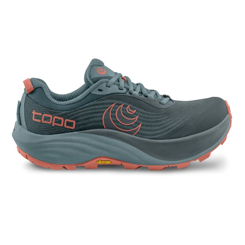 Topo Athletic Pursuit 3 Trail Running Shoes Womens image number 0
