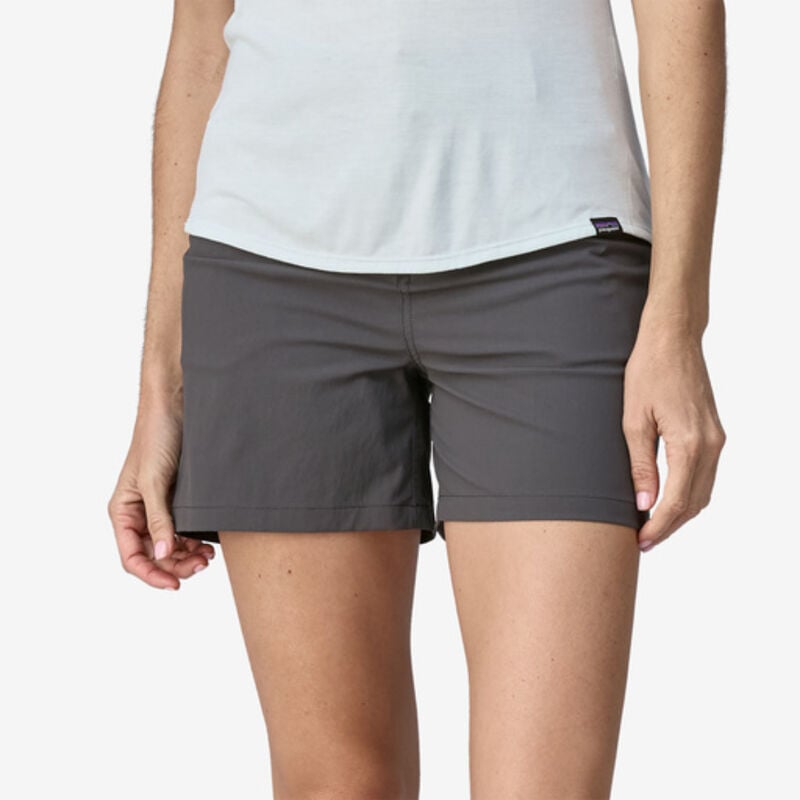 Patagonia Quandary Shorts 5" Womens image number 1