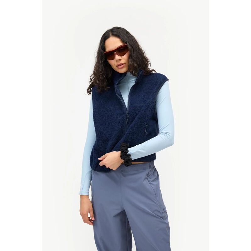 Halfdays Chapelle Fleece Vest Womens image number 0