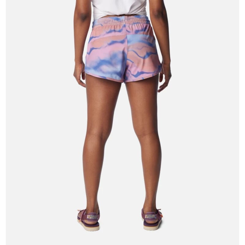 Columbia Bogata Bay Stretch Printed Shorts Womens image number 1