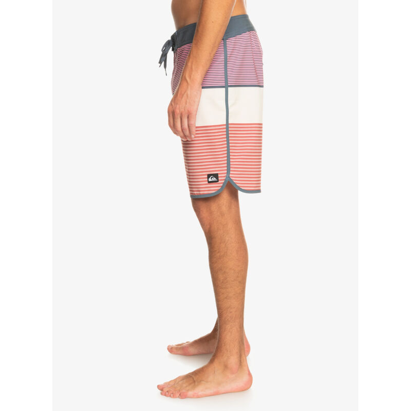 Quiksilver Surfsilk Tijuana 19 Inch Swim Bottom Mens image number 3