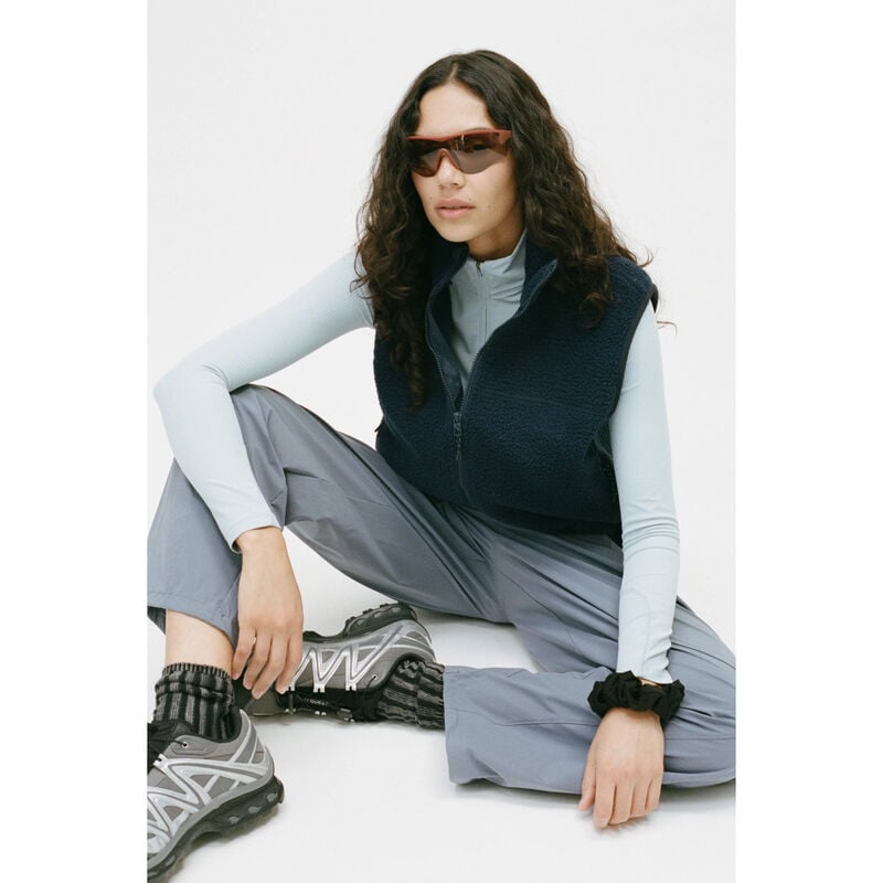 Halfdays Chapelle Fleece Vest Womens image number 4