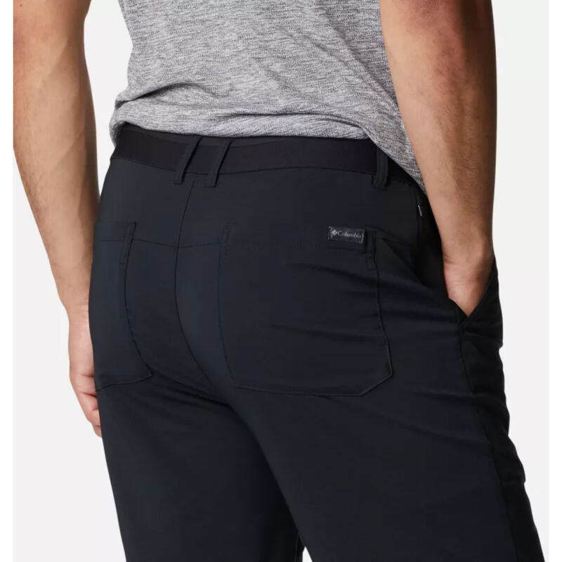 Columbia Tech Trail Shorts Mens image number 2