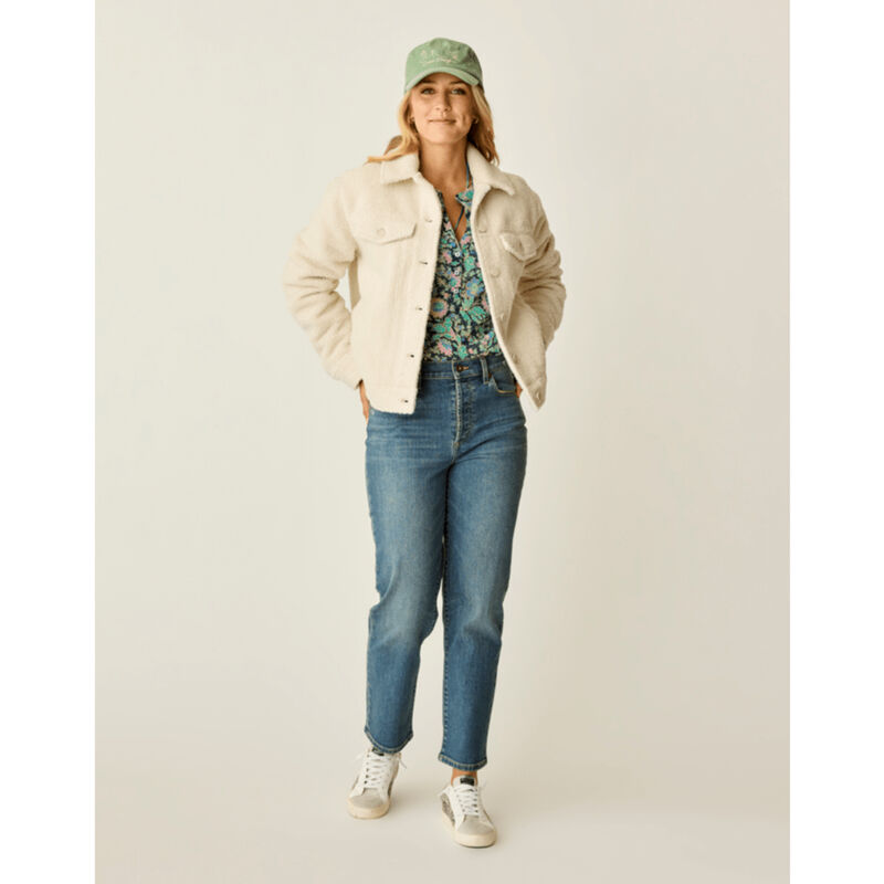 Carve Designs Rhea Boucle Trucker Womens image number 0