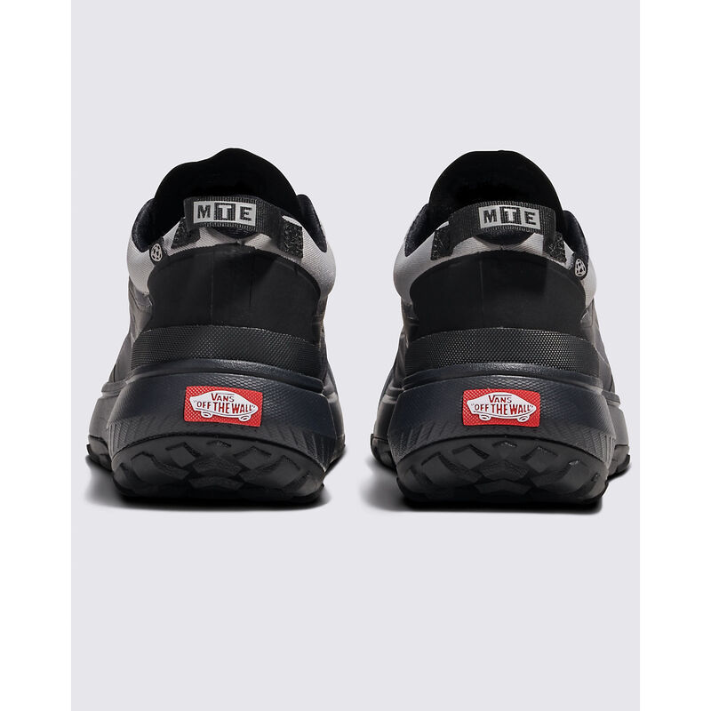 Vans MTE Crosspath Shoes Unisex image number 2