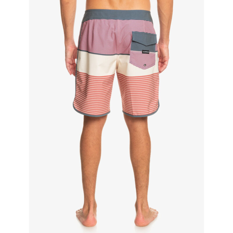 Quiksilver Surfsilk Tijuana 19 Inch Swim Bottom Mens image number 4