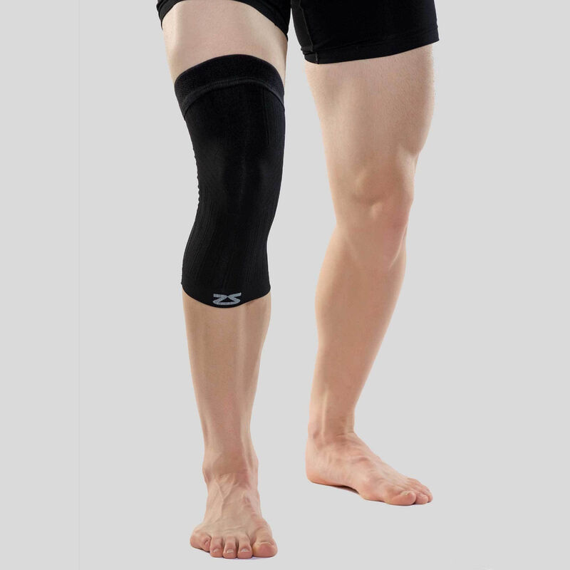 Zensah Compression Knee Sleeve image number 0