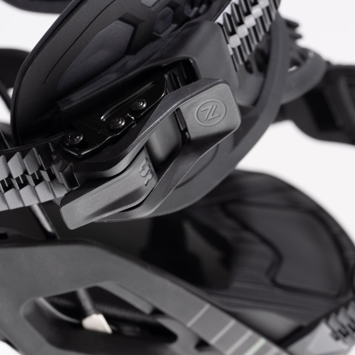 Nidecker Flow Fuse Hybrid Snowboard Bindings | Christy Sports