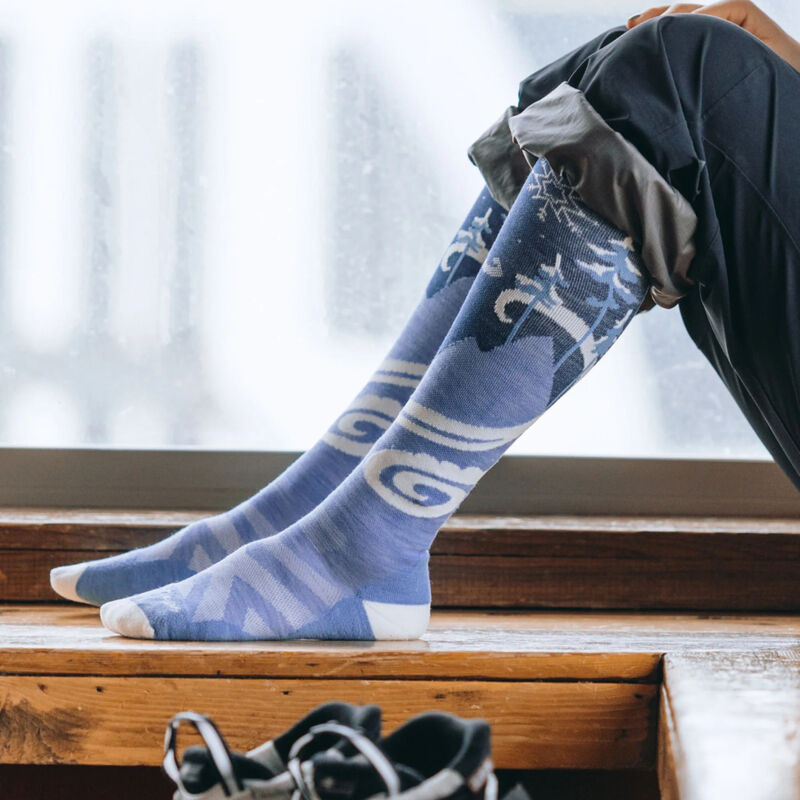 Darn Tough Swirlwind Socks Womens image number 2