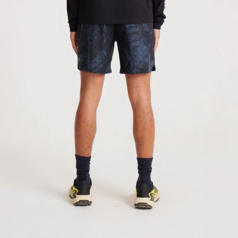 Roark Serrano 7" Active Stretch Shorts Mens image number 2