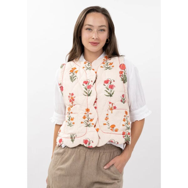 Ivy Jane Quilted Scallop Vest Womens