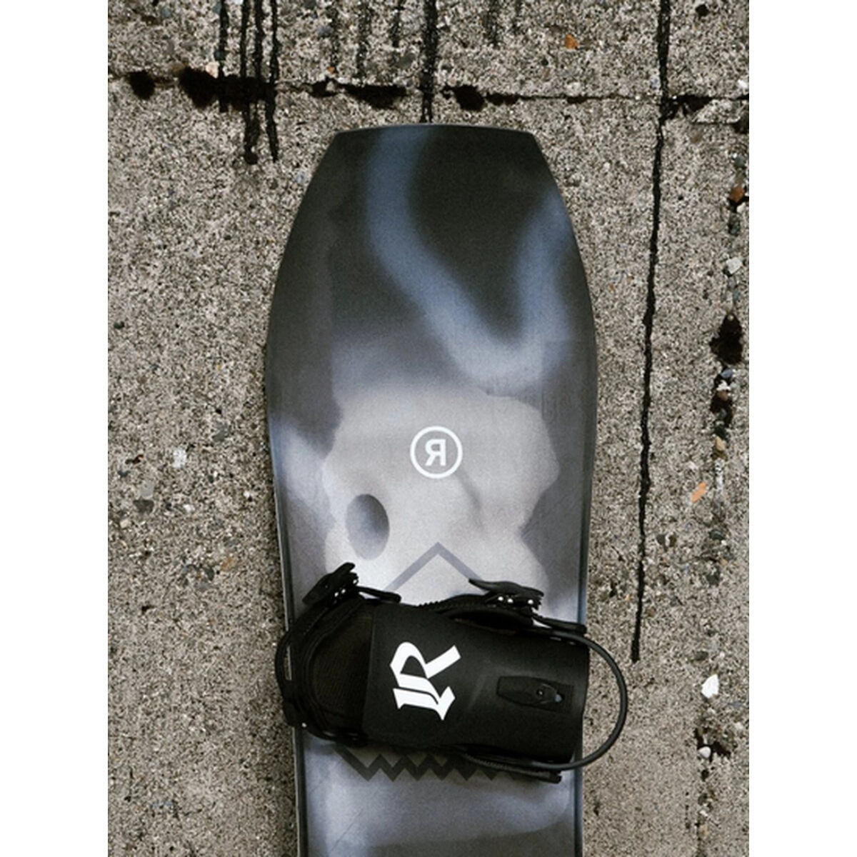 Ride Warpig Snowboard | Christy Sports