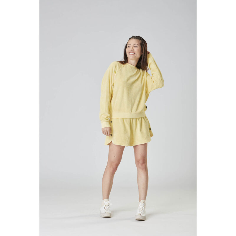 Picture Carel Shorts Womens image number 2