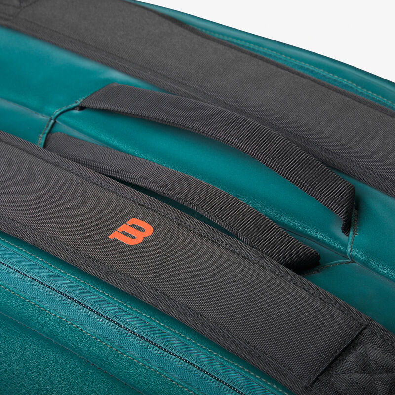 Wilson Blade v9 Super Tour 9 Pack Tennis Bag image number 2