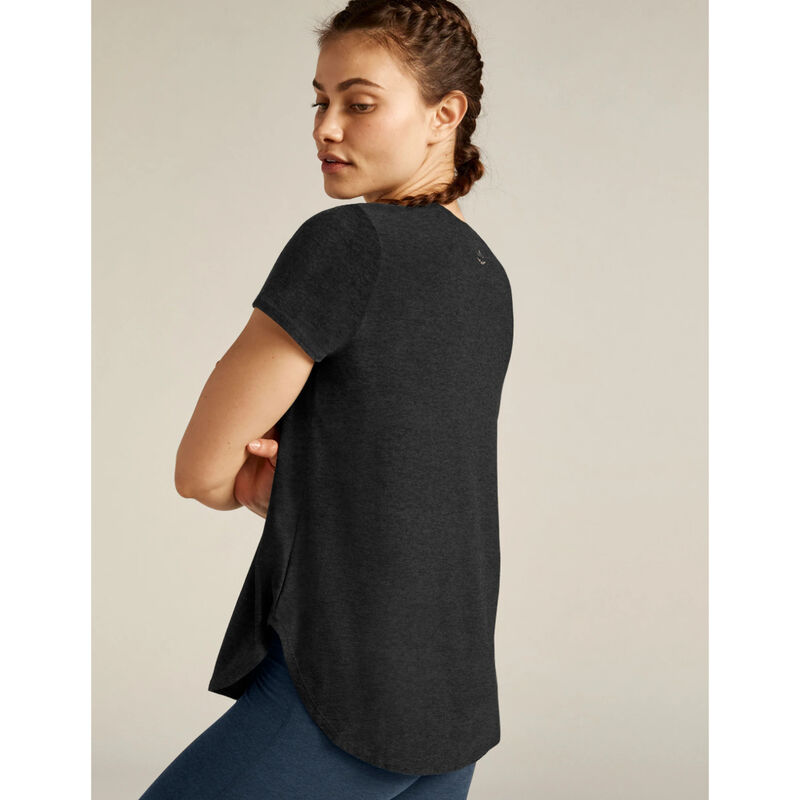 Beyond Yoga Featherweight On The Down Low Tee Womens image number 1