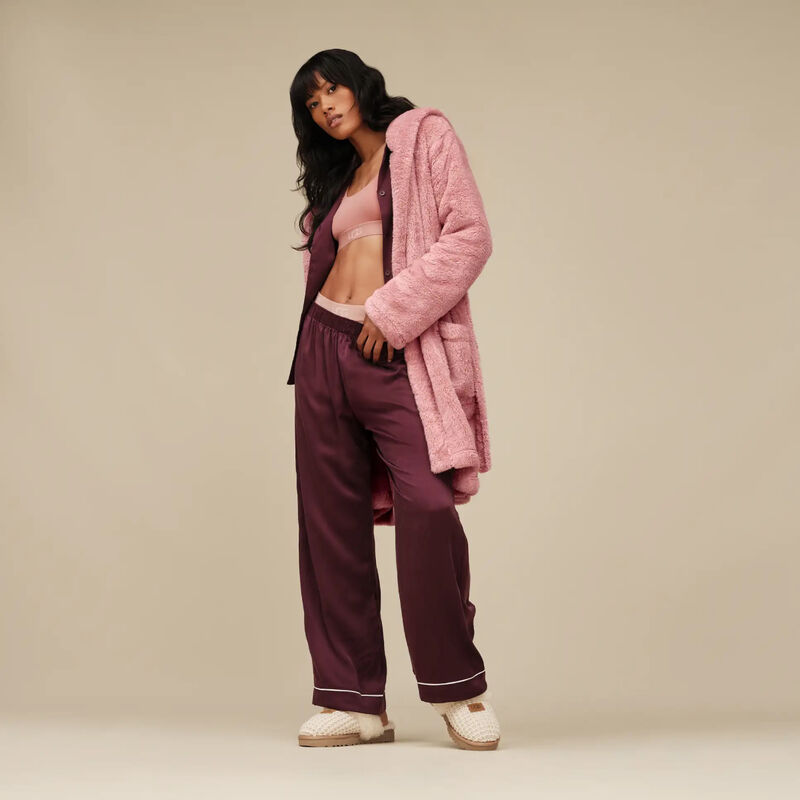 UGG Cozy Slippers Womens image number 5