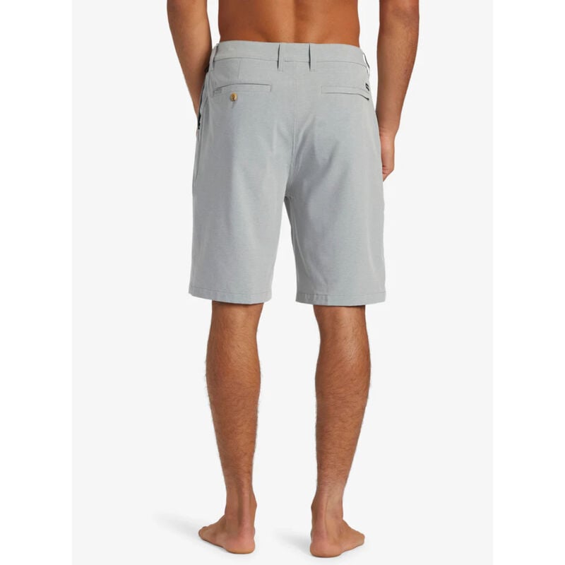 Quiksilver Union Amphibian 20" Hybrid Shorts Mens image number 3