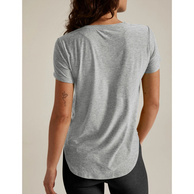 Beyond Yoga Featherweight On The Down Low Tee Womens image number 1