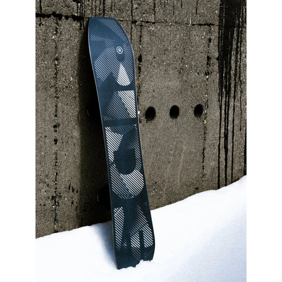 Ride Warpig Snowboard | Christy Sports