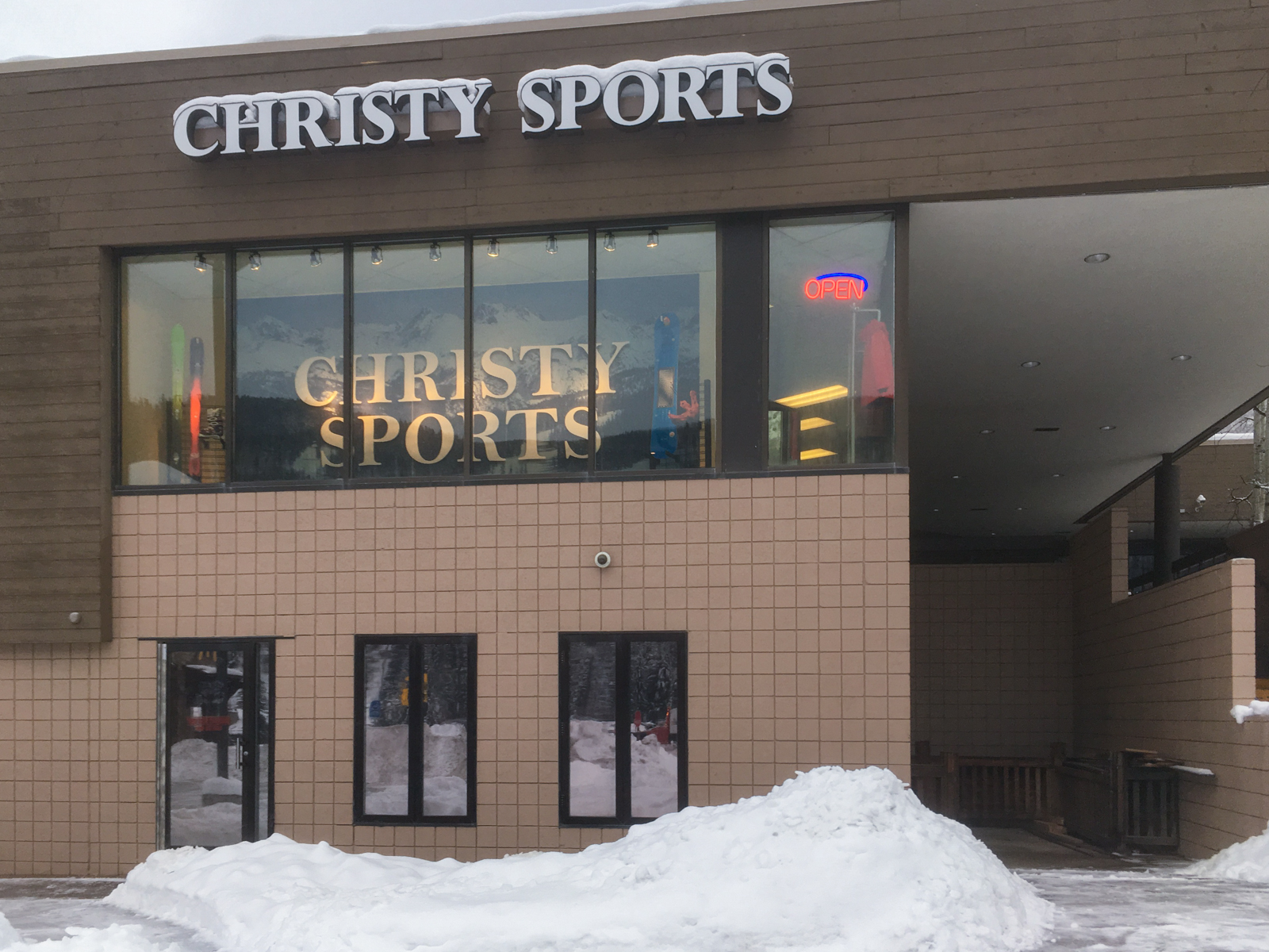 Ski & Snowboard Rentals & Repairs in West Vail, CO Christy Sports